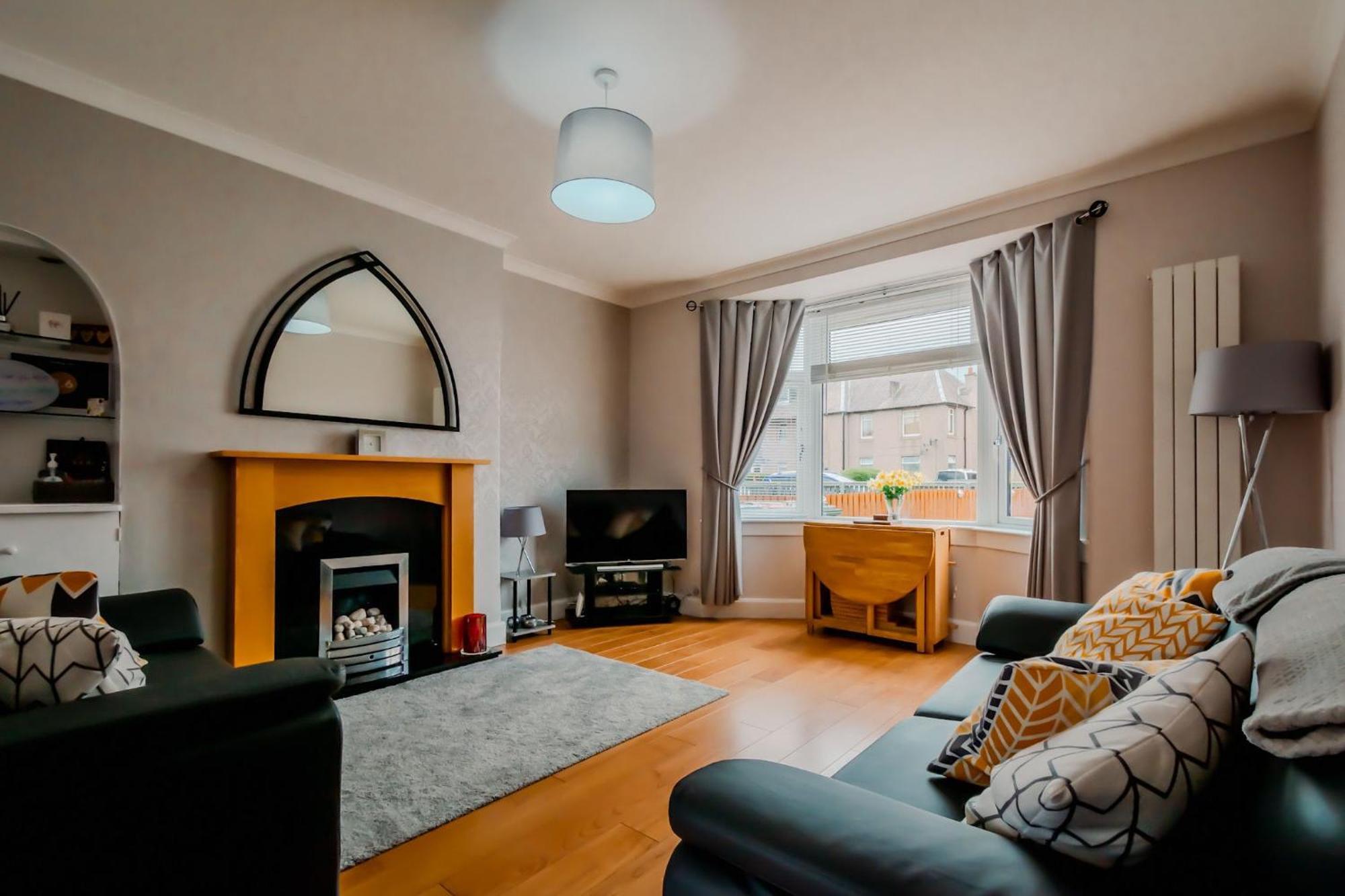 Crewe Apartment - 2 Bed, Free Off Street Parking And Private Garden Edimburgo Exterior foto