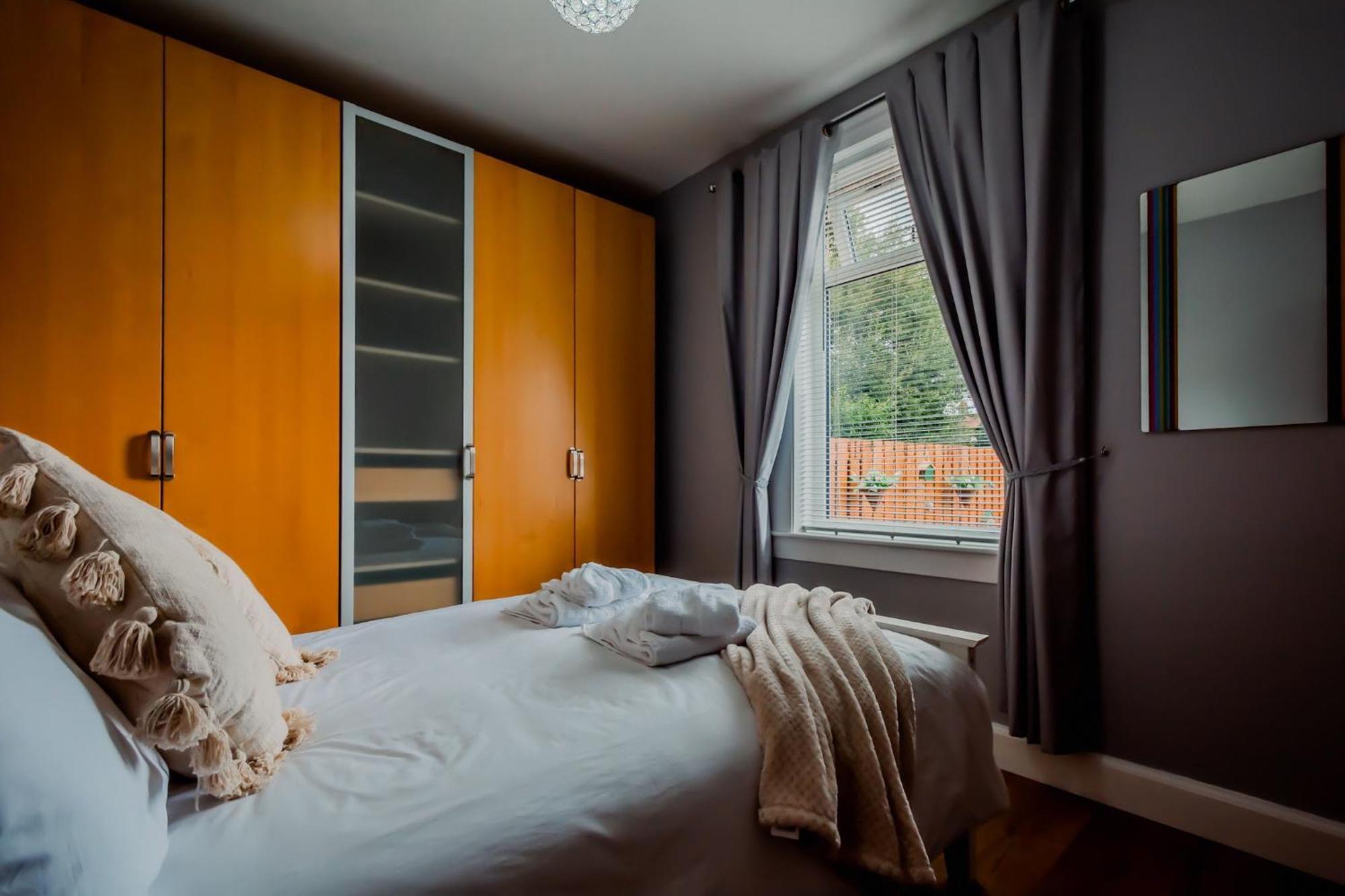 Crewe Apartment - 2 Bed, Free Off Street Parking And Private Garden Edimburgo Exterior foto